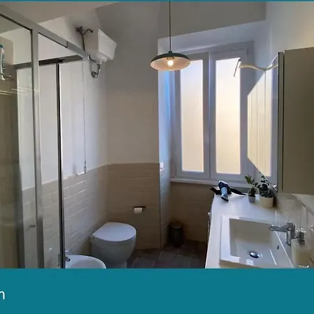 Stanza Privata Al Pigneto - Ambiente Tranquillo - Bagno Condiviso